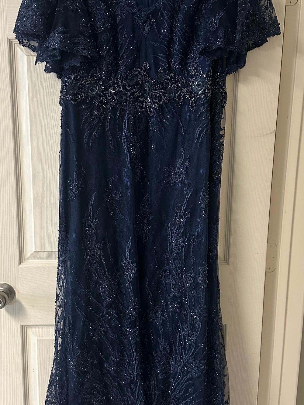Mac Duggal Navy Beaded Lace Formal Women Dress